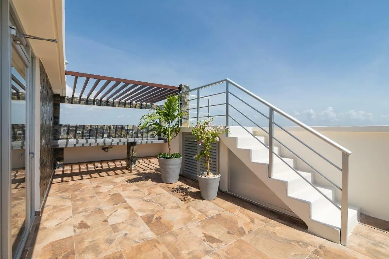 Kuyaan Coral Suites By Holiday In Playa Playa del Carmen Apartmán