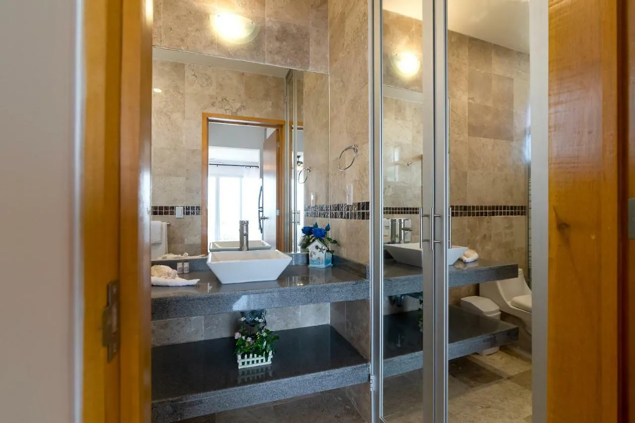 Apartmán Kuyaan Coral Suites By Holiday In Playa Playa del Carmen Mexiko